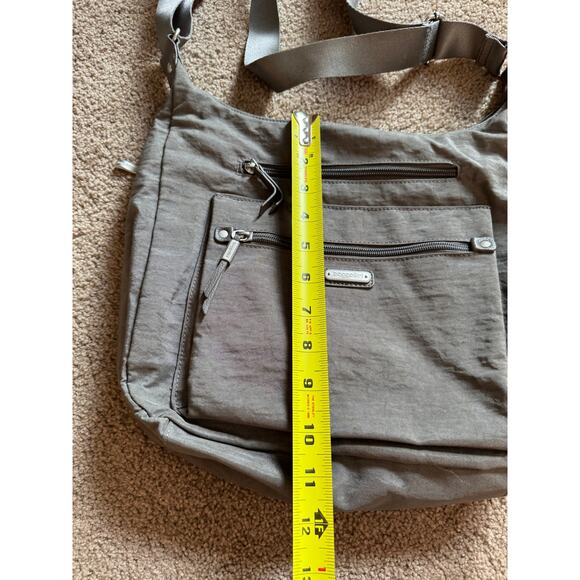 Baggallini Day Trip Hobo Bag Crossbody Shoulder Bag Purse Adjustable Strap - Picture 5 of 5